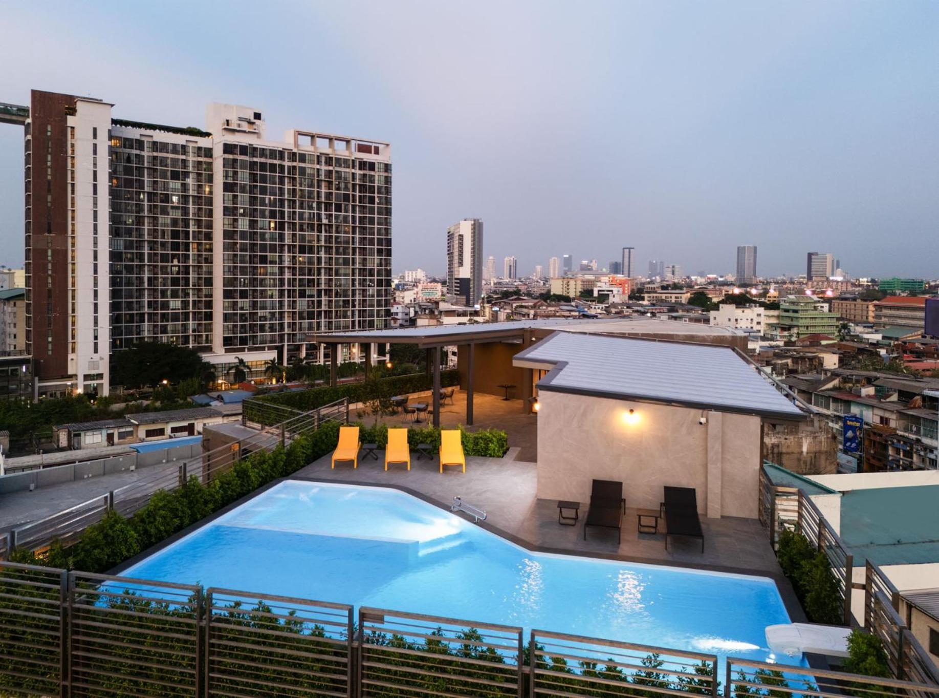 Lumen Bangkok Udomsuk Station酒店 外观 照片